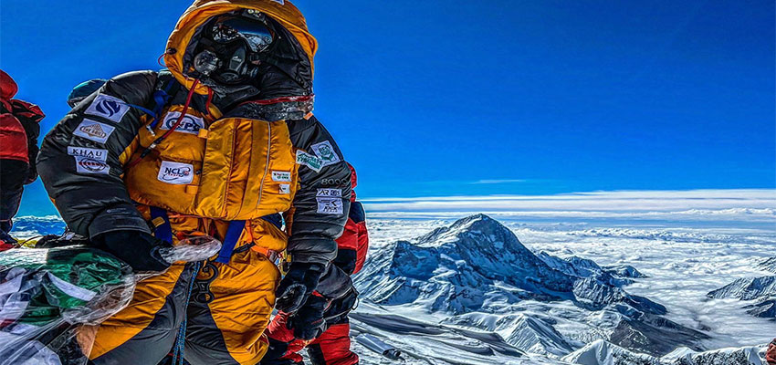Climbing Mount Everest For Charity